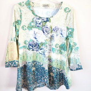 One world live and let live blouse, Medium.